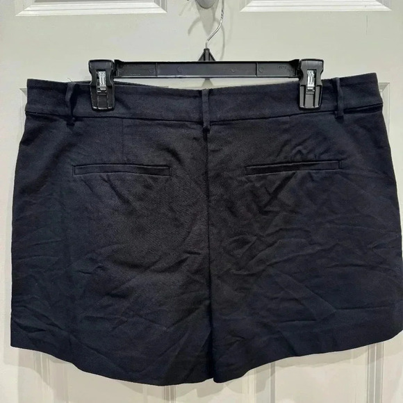 LOFT RIVIERA SHORT BLACK SIZE 12 - Picture 2 of 5